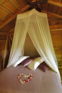 Легло или легла в стая в Cévennes Insolites: La Cabane de Peyrolles