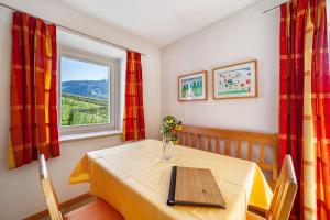 Výhľad na hory alebo výhľad na hory priamo z apartmánu