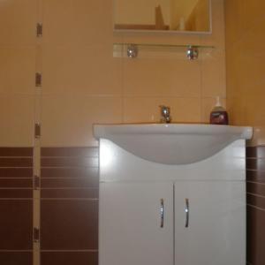 Φωτογραφία από το άλμπουμ του Tornácos Apartmanház σε Sarospatak