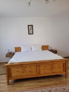 Ένα ή περισσότερα κρεβάτια σε δωμάτιο στο Gabi's Home #1