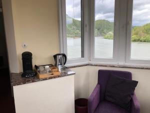 Výhled na řeku, která protéká v blízkosti bed and breakfast