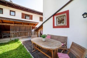 Vonkajšia záhrada v ubytovaní Gasserhof Ferienwohnung Morgenduft