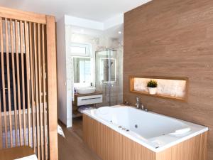 Kúpeľňa v ubytovaní M26 Prémium apartmanok
