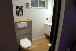 Ένα μπάνιο στο Appartement balnéothérapie et sauna hyper centre +11 φωτογραφίες