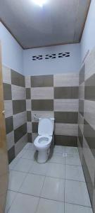 ห้องน้ำของ Sobey Laris Roomstay GUA MUSANG
