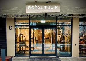 Royal Tulip Warsaw Centre的门面或入口