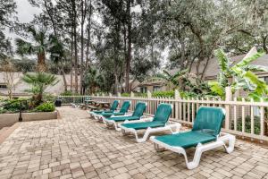 Κήπος έξω από το Heritage Villas 2307
