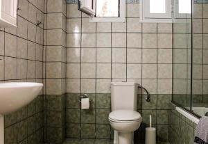 Ένα μπάνιο στο Villa Milka