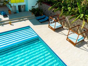 Hotel Caribbean Coral内部或周边的泳池