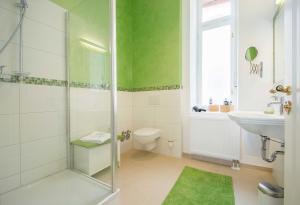 Ένα μπάνιο στο Boardinghouse Luise 5