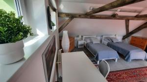 Rúm í herbergi á Apartmán Franz Josef