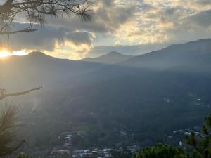 ภาพในคลังภาพของ Mirador Hotel Aoki ในบาเยเดอังเคเลส