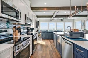 Kuchyň nebo kuchyňský kout v ubytování Aquila West