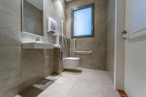 Bagno di Hematian Hotel by Effy