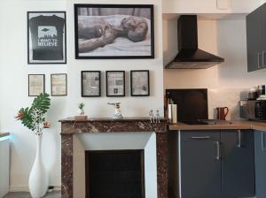 Dapur atau dapur kecil di La Zone 51 +11 gambar
