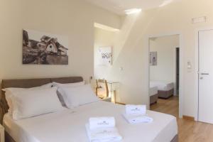 Кровать или кровати в номере Melia Sol Art Studios