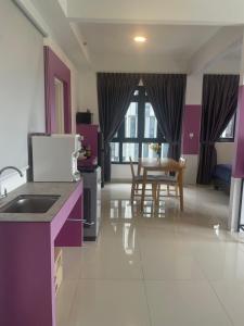 努沙再也YUMI medini Meridin Studio的相册照片