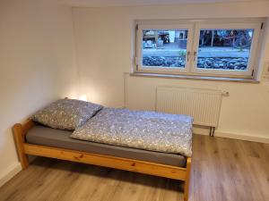 Fotografie z fotogalerie ubytování Monteur Apartment Schelklingen Biosphärenreservat v destinaci Schelklingen