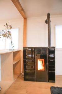 Fotografija u galeriji objekta Cosy Chalet Vue & Nature Durbuy u gradu Somme-Leuze