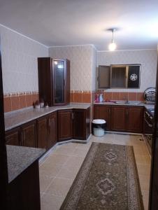 A kitchen or kitchenette at Bait al salam