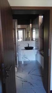 Koupelna v ubytování Hotel Retro B.A. Zientarski