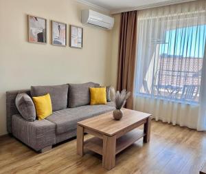 Posezení v ubytování Апартаменти Bella Deluxe