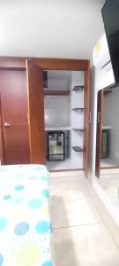 TV a/nebo společenská místnost v ubytování Hostal El Recreo