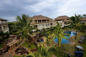 Kolam renang di atau dekat dengan Beautiful Poolside Villa Open Layout With Pool Fitness and Beach Access