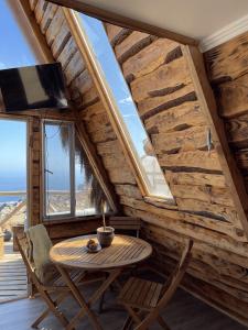 TV a/nebo společenská místnost v ubytování Eco Lodge La Ola Oculta + 19 fotografií