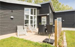 Zahrada ubytování Three-Bedroom Holiday Home In Haderslev
