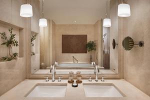 Vannituba majutusasutuses Mandarin Oriental, Macau
