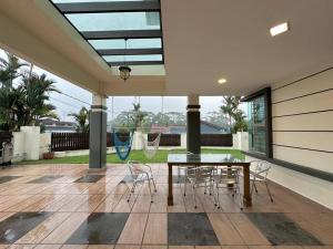 Κήπος έξω από το Comfort Gather Near CIQ 5B3B