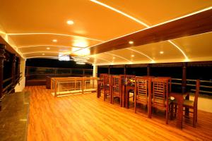 阿勒皮IndraprasthamLakeCruise的相册照片