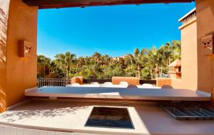 Fotografia z galérie ubytovania Luxury 4 BD Penthouse with Private Pool by Hostlovers v Marbelli