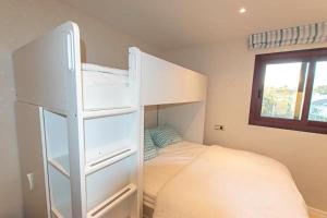 Fotografia z galérie ubytovania Luxury 4 BD Penthouse with Private Pool by Hostlovers v Marbelli