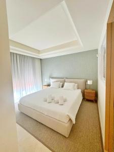 Fotografia z galérie ubytovania Luxury 4 BD Penthouse with Private Pool by Hostlovers v Marbelli