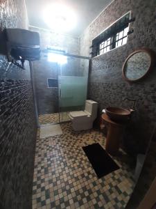 Ein Badezimmer in der Unterkunft The Light
