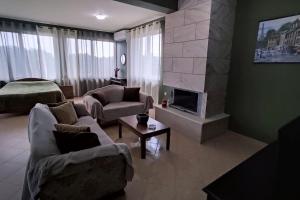 O zonă de relaxare la Atheras Balcony