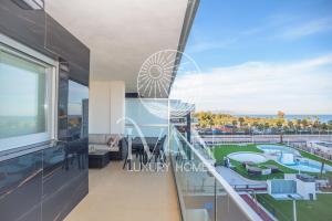 Balkon lub taras w obiekcie Casa Luz Ivan Luxury Homes 3ªPlta Frontal 1ªLínea