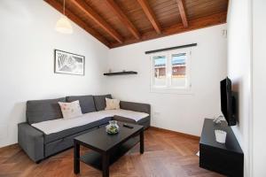 Μια τηλεόραση ή/και κέντρο ψυχαγωγίας στο Villa Novo Sancti Petri 3