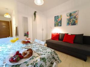 Fotografia z galérie ubytovania Monisimo apartamento en centro histórico de Málaga con parking v destinácii Málaga