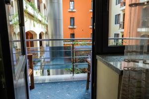 Rõdu või terrass majutusasutuses Ararat Hotel