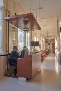 Hosté ubytování Elphinstone Hotel