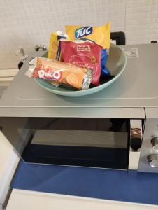 Jídlo v apartmánu nebo okolí + 3 fotografie