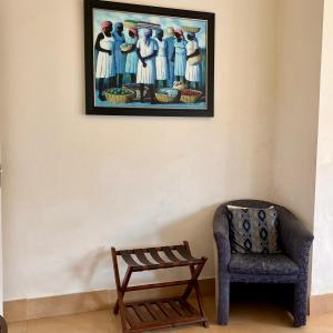 Ảnh trong thư viện ảnh của True Blue, Deluxe room in The Umri Lansdowne ở Lansdowne