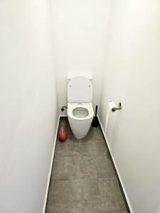 Ένα μπάνιο στο Peers Guest House +66 φωτογραφίες