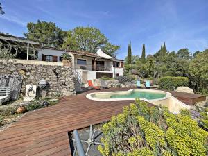 Foto dalla galleria di Villa Isabella - 2 bedr. with pool and amazing view a Sillans-la Cascade