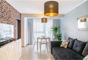 Χώρος καθιστικού στο JUNGLE