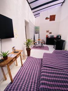 Μια τηλεόραση ή/και κέντρο ψυχαγωγίας στο Residencial Thais Fernandes Ap302 OuroPreto