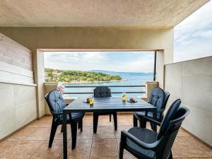 Photo de la galerie de l'établissement Apartments Habek 2, à Vrboska